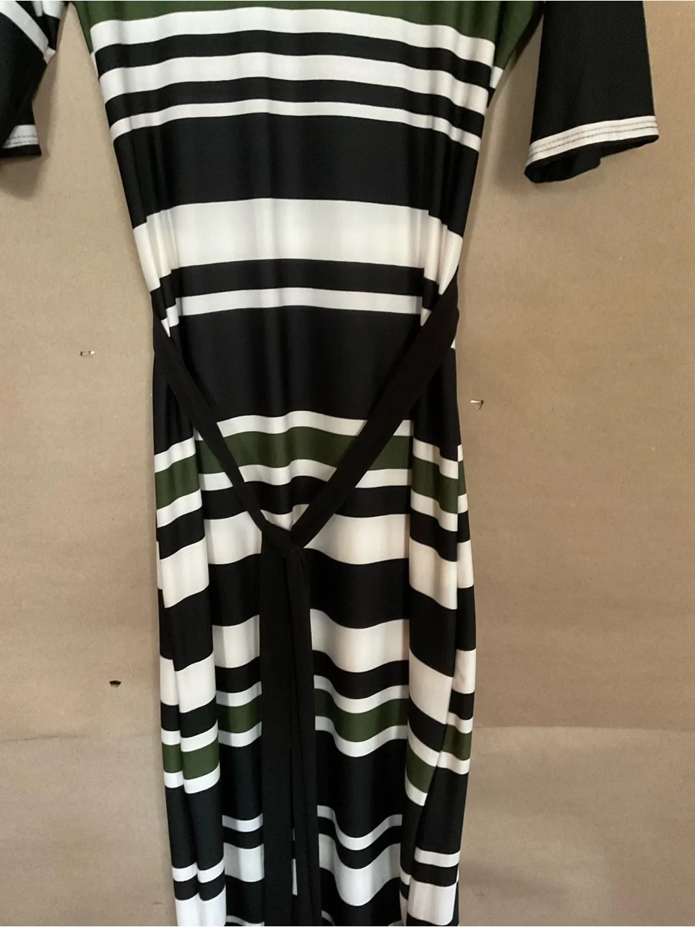 Karen Stevens NWT Striped V-Neck Maxi Dress in Olive, Black & White. Size M. - Picture 2 of 8